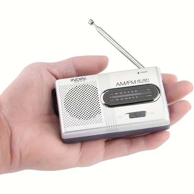 Mini radio con antenna telescopica e connettore per cuffie