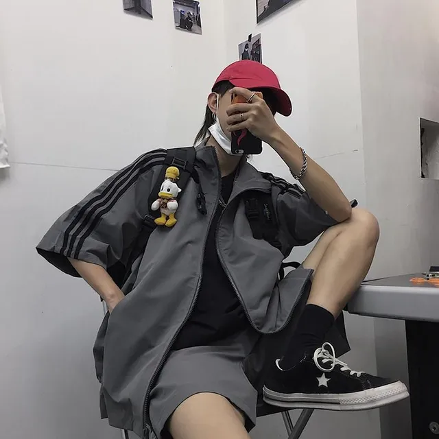 Športový oblek Retro Aesthetic Grey Blazer + Shorts