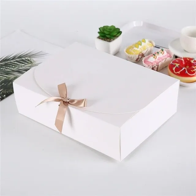 Gift box for candy 5 pcs