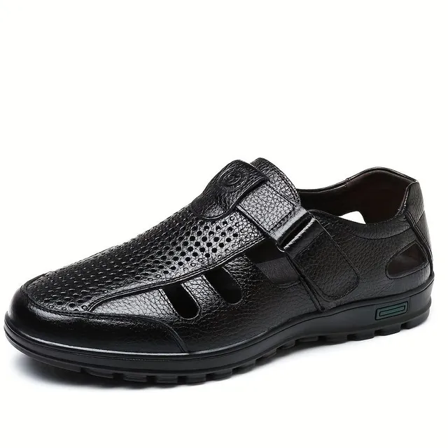 Men's Sandals with Breathable Holes, Resistant Against Worth