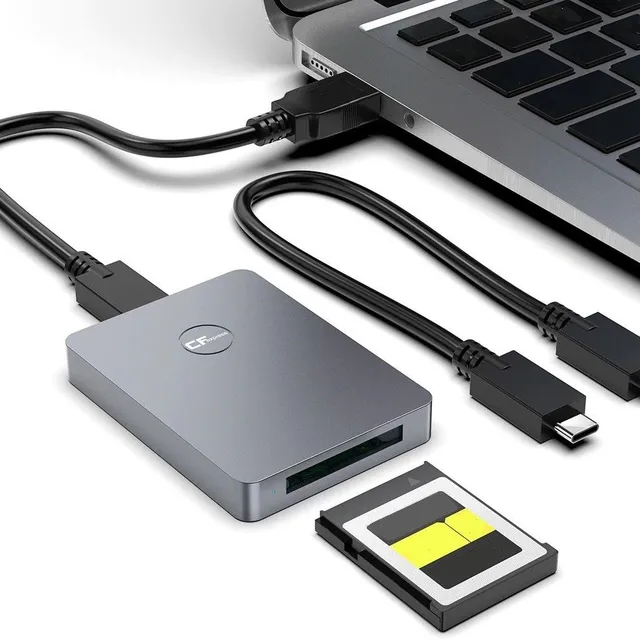 Cititor de carduri USB CFexpress