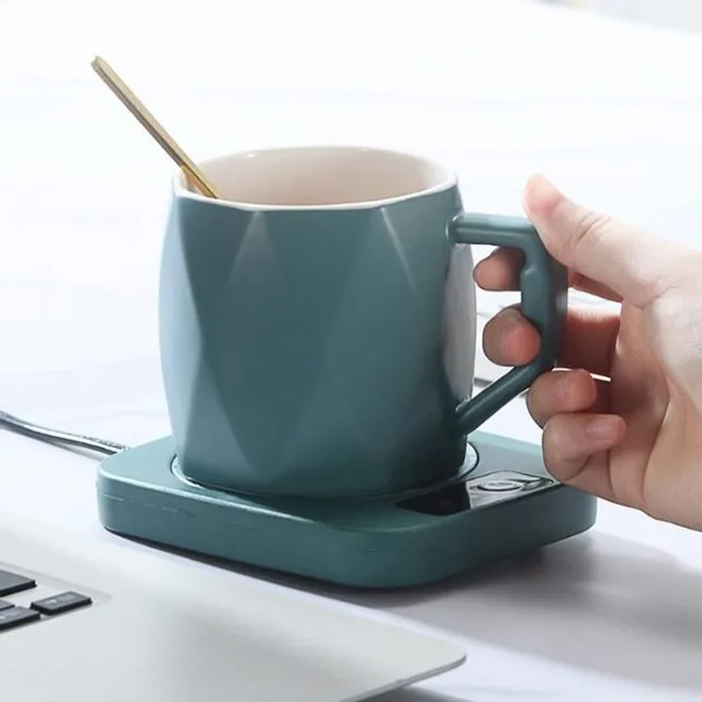 Stylish cup heater with coffee/tea