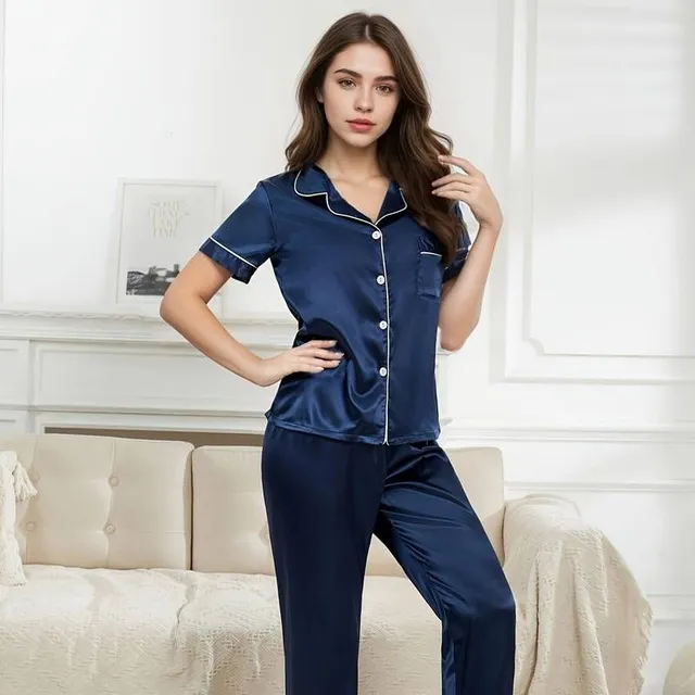 Satin pajama ensemble, short sleeve for buttons