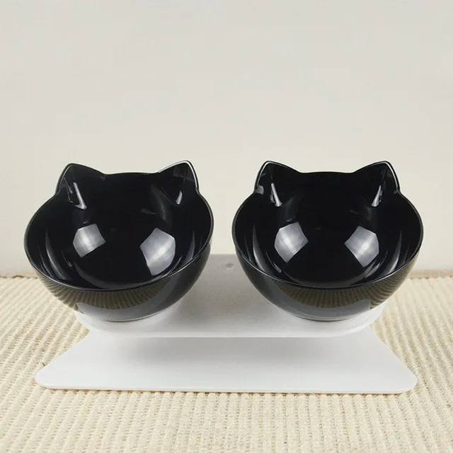 Non-slip bowls for cats