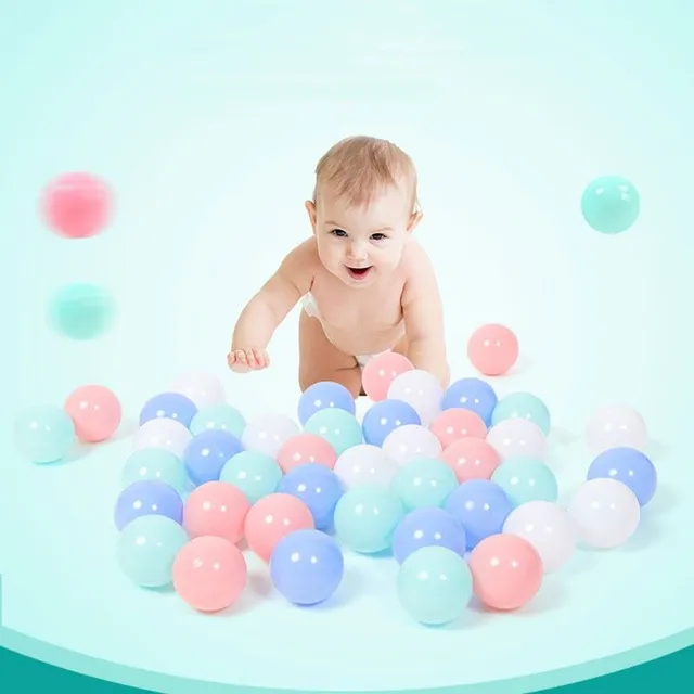 Plastic balls matte 100 pcs