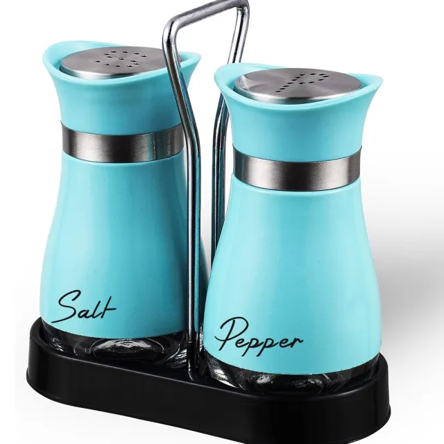 Practical salt and pepper in set 2 pieces - stylish supplement to the kitchen