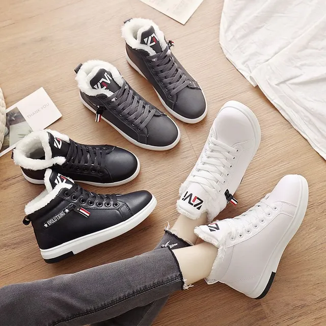 Fashion winter sneakers for women with Ellora fur
