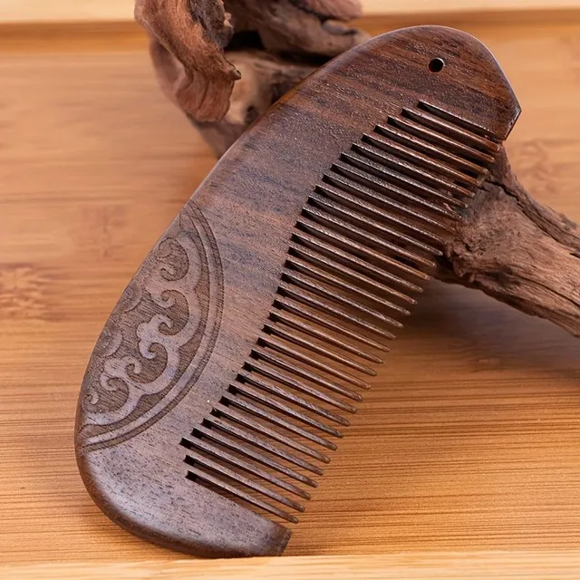 Set of fine sandalwood combs