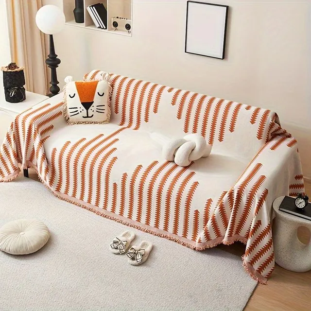 Universal year-round bedspread with hair on sofa against scratching animals, dirty and unslippery