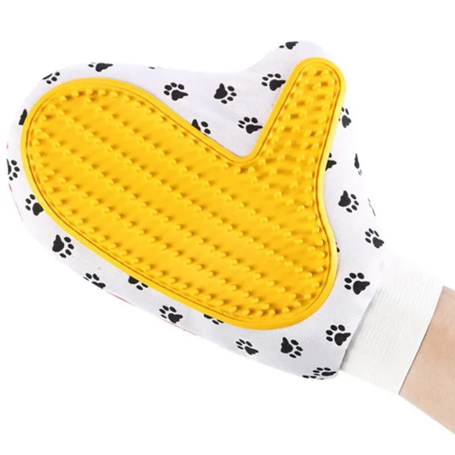 Practical pet-washing gloves