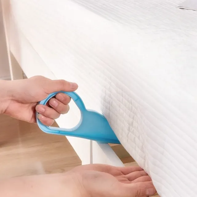 Handy helper for ease of mattressing and bedding - blue color