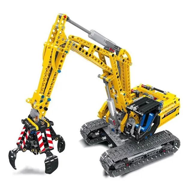 Technic excavator kit with 720 parts