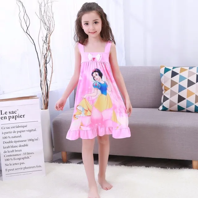 Children's nightgown with princess motif