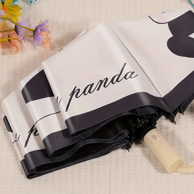 Folding umbrella Panda: Cute protector from rain and sun