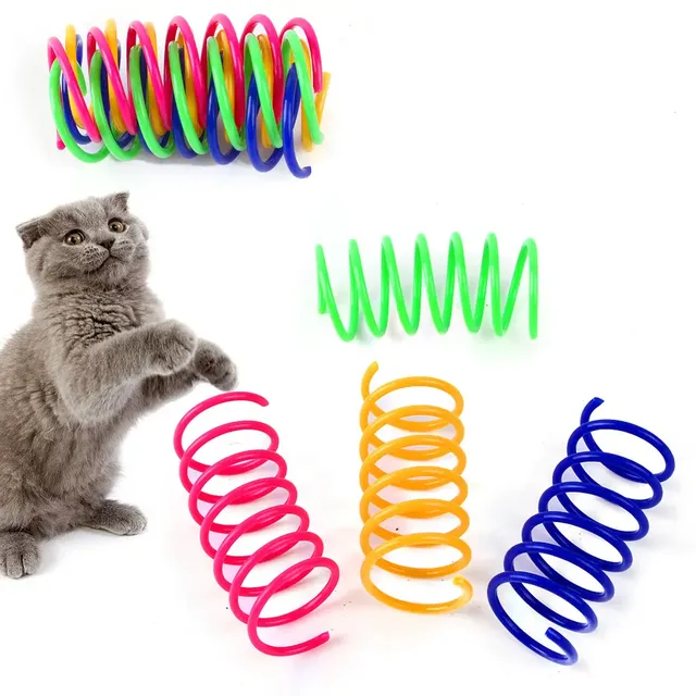 Kolorowe zabawki dla kotów