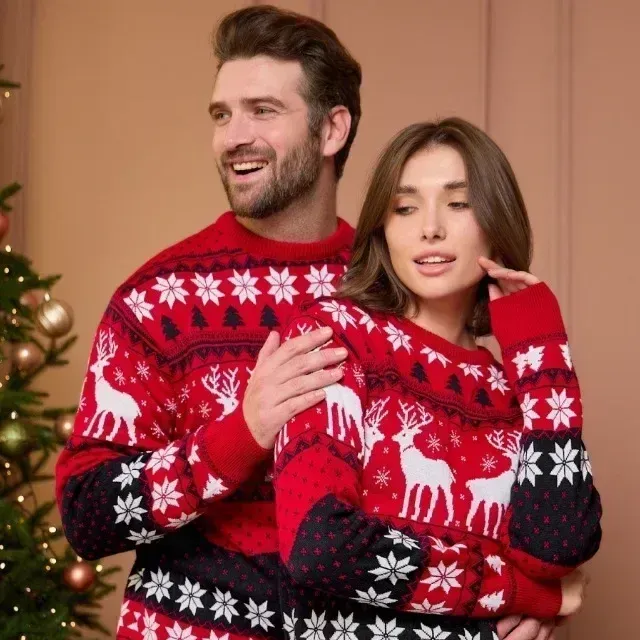 Christmas sweater for couples - loose and comfortable for women and men