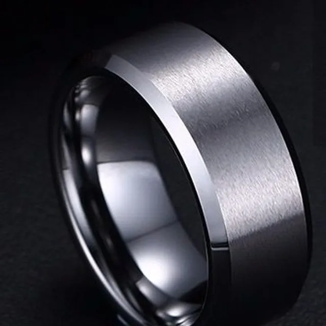 Pánský titanový prsten