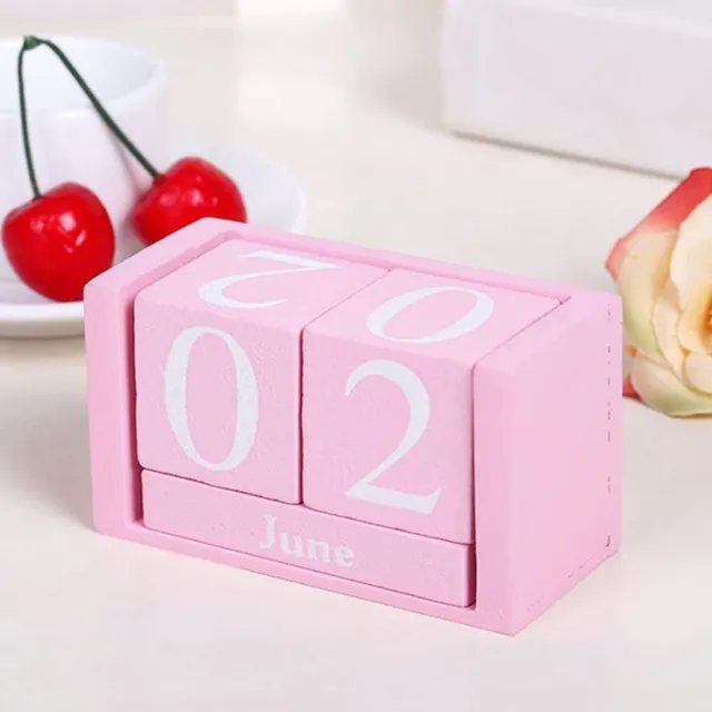 Wooden calendar of cubes