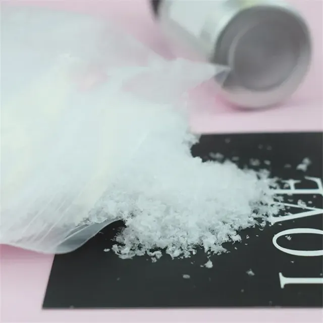 10/50/100g Artificial snow for party, Christmas and winter - Decorative flakes