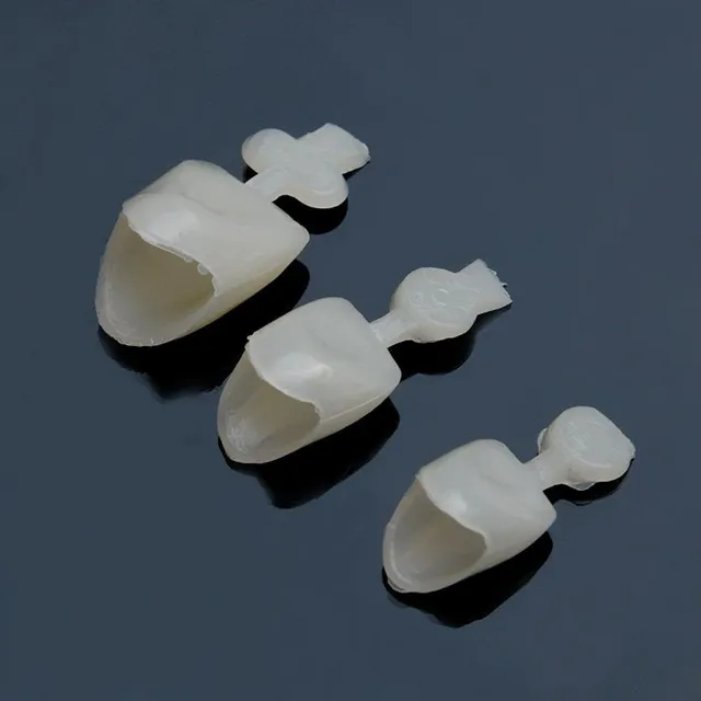 Dental set of spare dental crowns