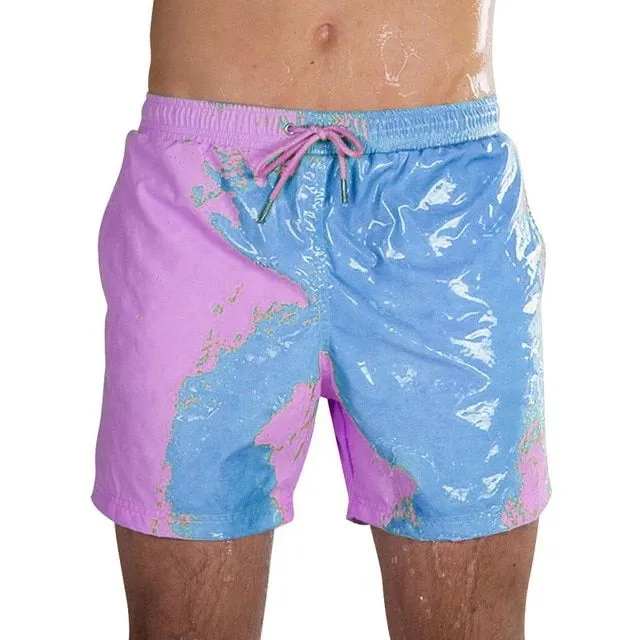 Maillots de bain modernes pour homme changeant de couleur