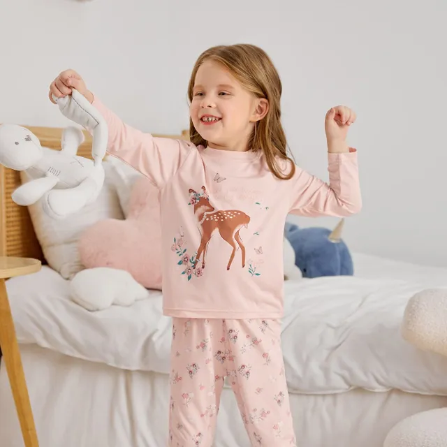 Girl set shirts and leggings for sleeping with cute animal motif