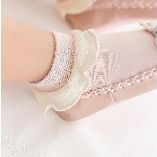 Dětské podzimní/zimní ponožkoboty s mašlí z bavlny pro novorozence a batolata - protiskluzové