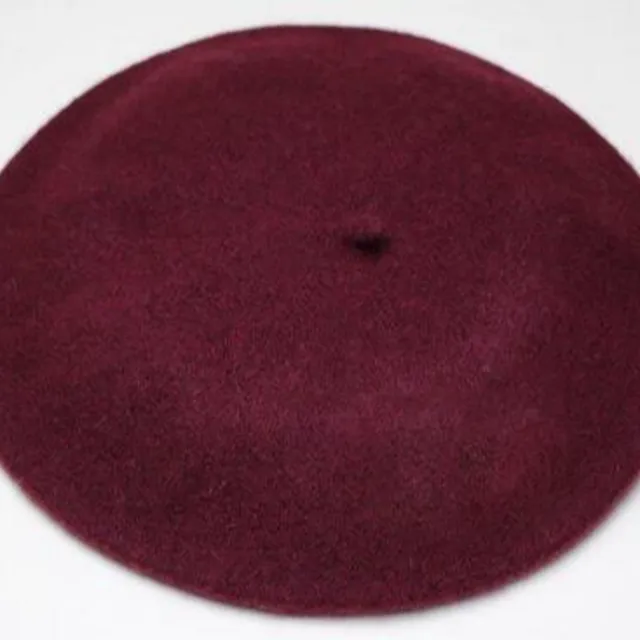 Women's wool beret