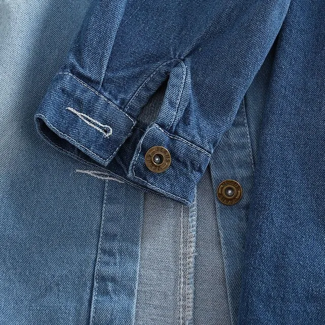 Dámska džínsová stredne dlhá košeľa s dierovaním