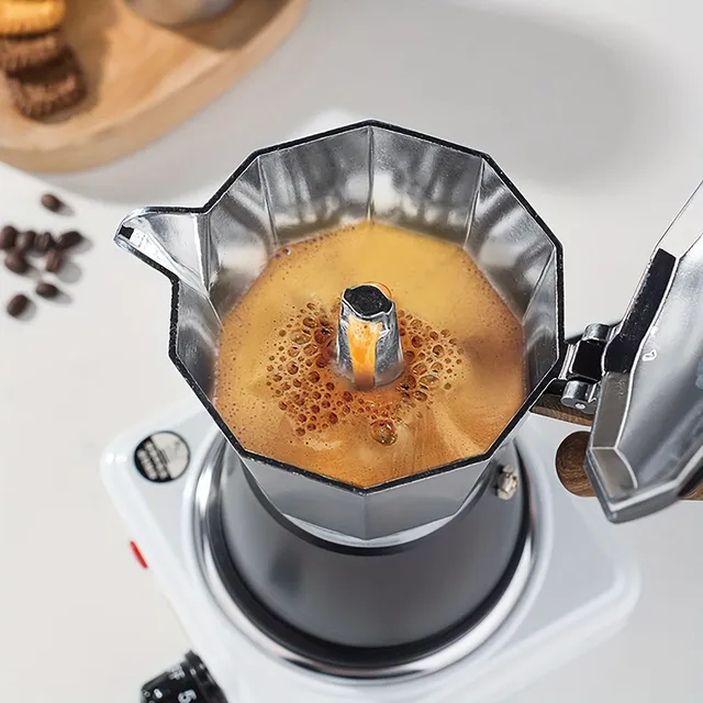 Café pot Moka pre domácnosť - Malý kávovar na varenie silnej kávy