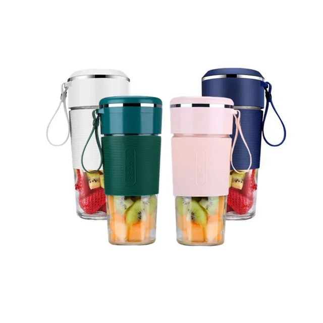 1pc Miniature portable blender, Electric USB juicer mixer, On the Road mixer for protein drinks and smoothie