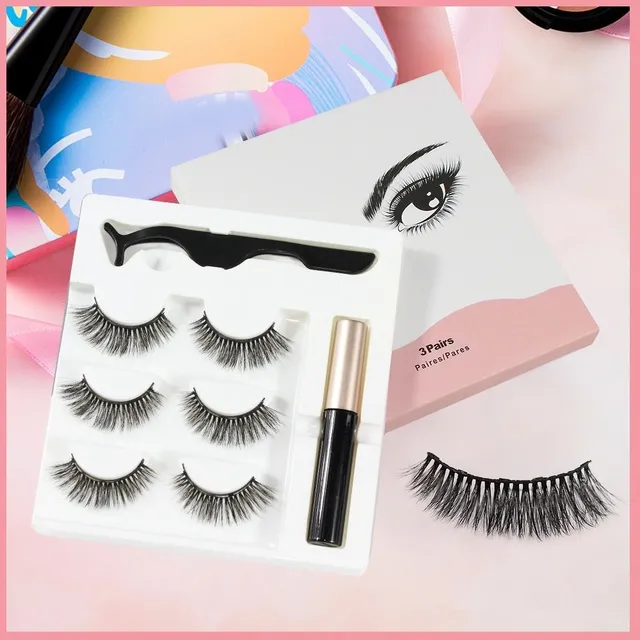 Magnetic eyelashes and eyeliner set