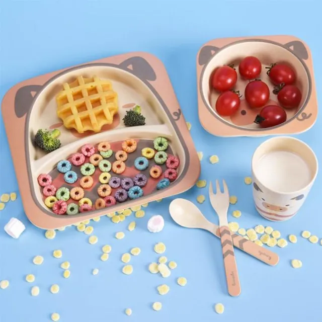 Dětský roztomilý plastový jídelní set