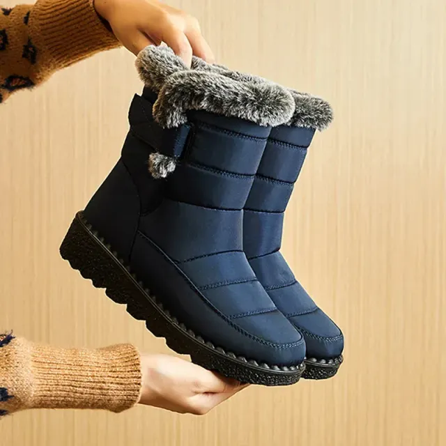 Women's winter waterproof snow boots with plush