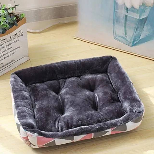 Soft dog bed with print