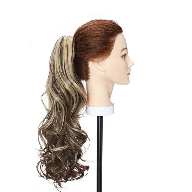 Hairdresser clip in