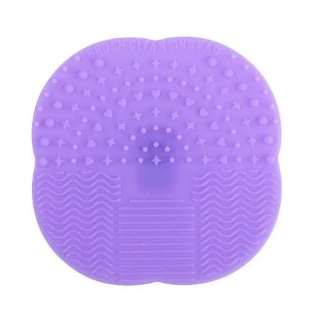 Smaller silicone brush cleaner