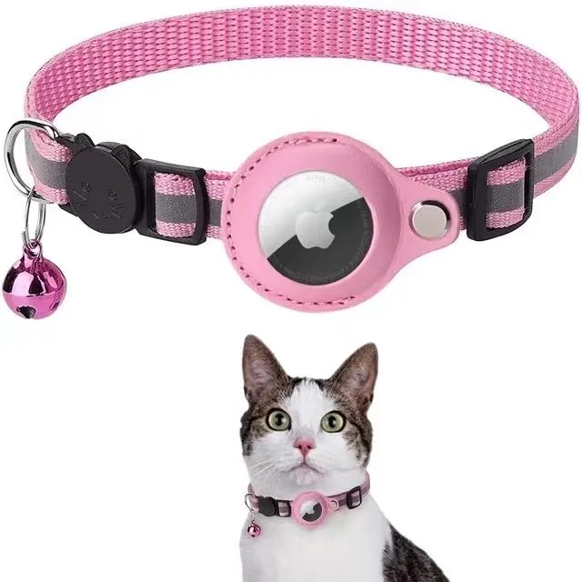 Practical collar for dogs and cats with reflective element and bell for GPS device