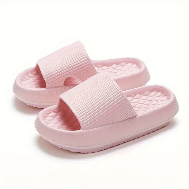 Comfortable slippers for the house and bathrooms with open tip and soft sole