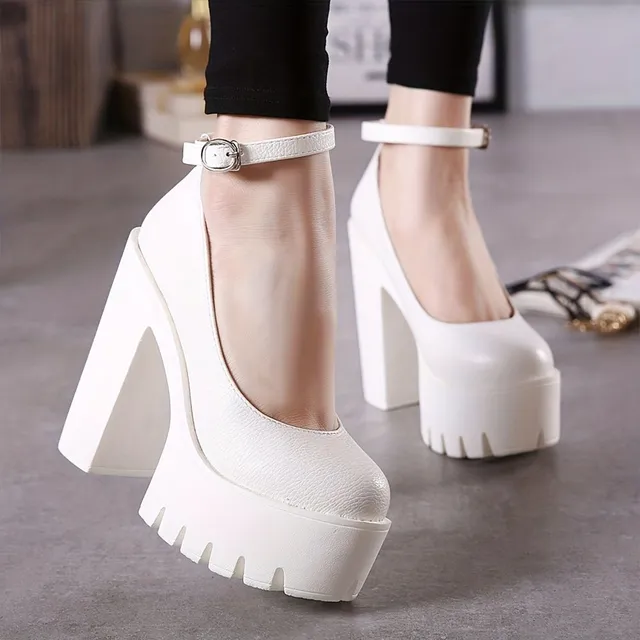 Ankle strap with buckle and round tip