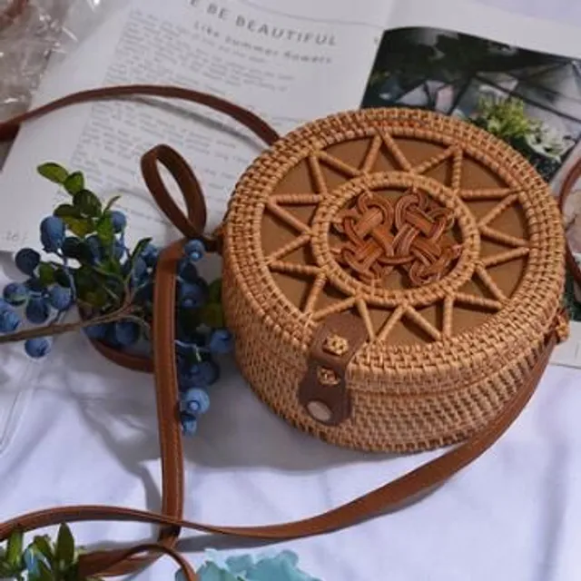 Rattan round handbag