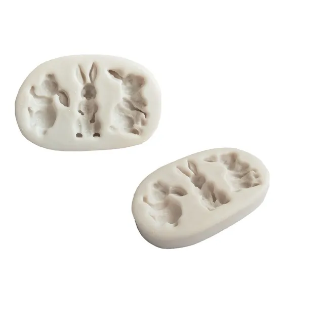 Silicone mould with rabbits