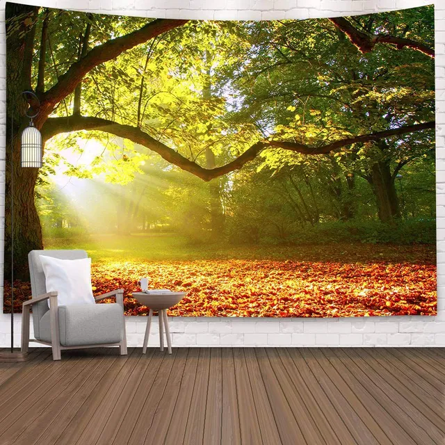 Wall tapestry with nature motif