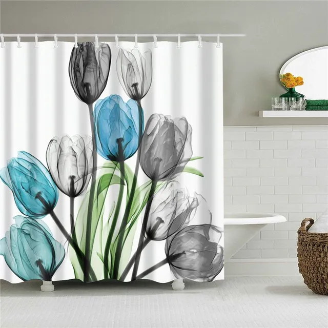 Practical bathroom curtain with flower motif