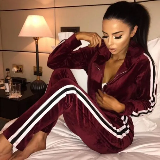 Ladies suede tracksuit Alma