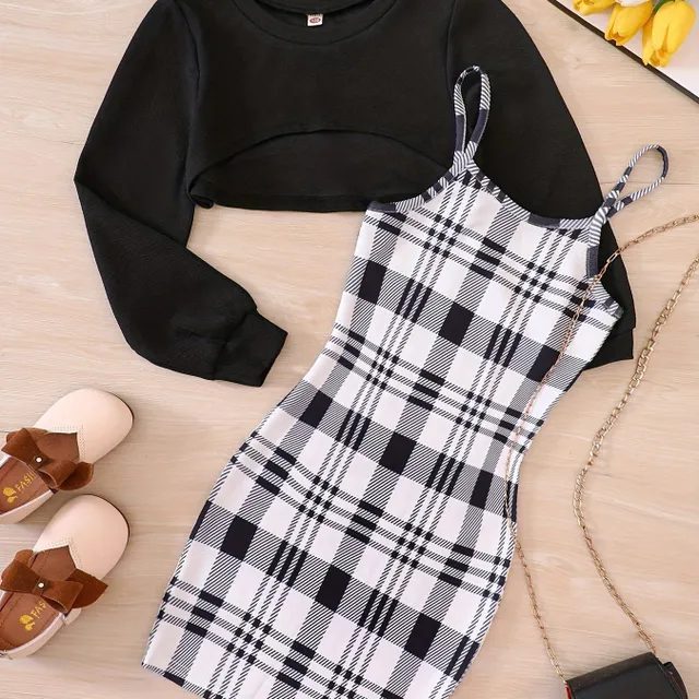 Trends of girls' set: Sundres and crop sweatshirt in plaid pattern - Casual outfit for spring and autumn