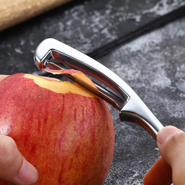 Kitchen scraper with longitudinal blade