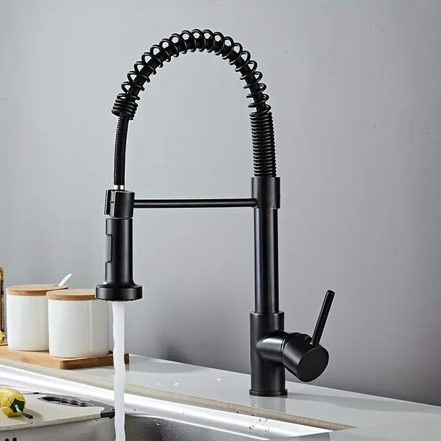 Domoliți-vă munca în bucătărie cu un robinet profesional: Monocomandă cu duș extensibil, pentru restaurante și gospodării.