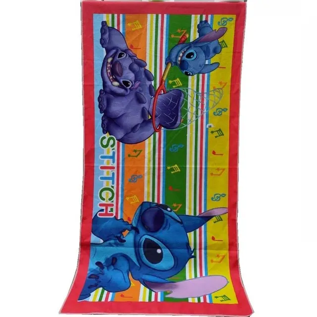 Dětská plážová osuška s úžasnými potisky Stitch postaviček 4