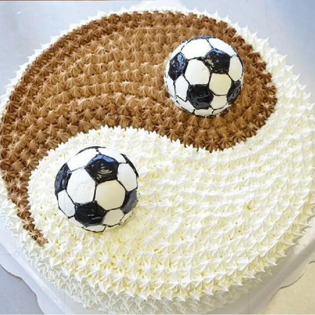 Formă pentru prăjitura fotbal 2 bucăți